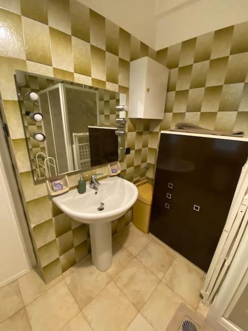 Appartamento A Sturla Beach Citra 010025-Lt-2437 Генуа Екстериор снимка